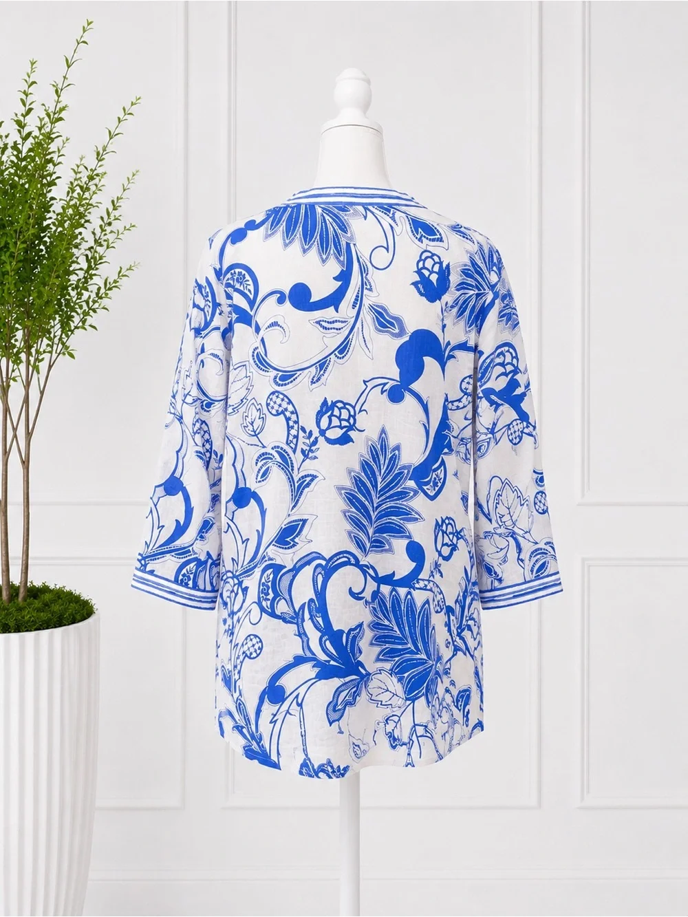 Talbots Blue White Paisley Tunic Top Linen Blend Coastal Boho LP - Picture 3 of 5